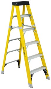 Rhino 375 Fiberglass Step Ladder, 4ft